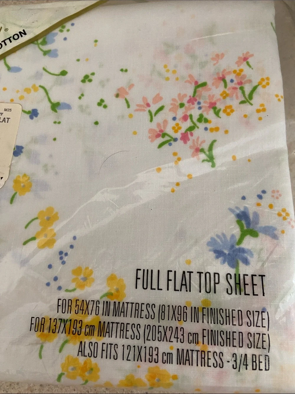 Vintage Cannon Gold Label Hillary Floral Full Flat Sheet NOS USA
